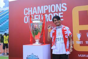 BIB: 7571, 1981
                            <button type="button" onclick="openModal(5888051)" class="btn btn-primary btn-sm float-right btn-popup" data-toggle="modal" data-target=".modal-high-quality">
                        <i class="fas fa-shopping-cart"></i> Add to Cart
                    </button>
                                            <button type="button" onclick="isThisMe(5888051, true)" class="btn btn-success btn-sm float-right btn-popup btn-isme hidden" data-toggle="tooltip" data-placement="bottom" title="นี่คือรูปของคุณใช่ไหม คลิกที่นี่เพื่อเอาเข้าอัลบั้ม">
                        <i class="fas fa-plus"></i> Add to album
                    </button>
                    <button type="button" onclick="isThisMe(5888051, false)" class="btn btn-warning btn-sm float-right btn-popup btn-isnotme hidden">
                        <i class="fas fa-ban"></i> Remove from album
                    </button>