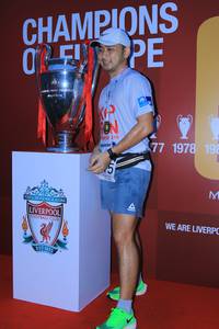 BIB: 210, 1978, 198, 1892
                            <button type="button" onclick="openModal(5881358)" class="btn btn-primary btn-sm float-right btn-popup" data-toggle="modal" data-target=".modal-high-quality">
                        <i class="fas fa-shopping-cart"></i> Add to Cart
                    </button>
                                            <button type="button" onclick="isThisMe(5881358, true)" class="btn btn-success btn-sm float-right btn-popup btn-isme hidden" data-toggle="tooltip" data-placement="bottom" title="นี่คือรูปของคุณใช่ไหม คลิกที่นี่เพื่อเอาเข้าอัลบั้ม">
                        <i class="fas fa-plus"></i> Add to album
                    </button>
                    <button type="button" onclick="isThisMe(5881358, false)" class="btn btn-warning btn-sm float-right btn-popup btn-isnotme hidden">
                        <i class="fas fa-ban"></i> Remove from album
                    </button>