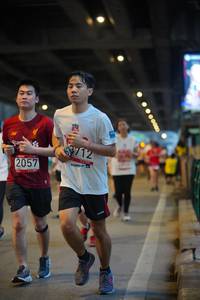 BIB: 712, 2057
                            <button type="button" onclick="openModal(5904369)" class="btn btn-primary btn-sm float-right btn-popup" data-toggle="modal" data-target=".modal-high-quality">
                        <i class="fas fa-shopping-cart"></i> Add to Cart
                    </button>
                                            <button type="button" onclick="isThisMe(5904369, true)" class="btn btn-success btn-sm float-right btn-popup btn-isme hidden" data-toggle="tooltip" data-placement="bottom" title="นี่คือรูปของคุณใช่ไหม คลิกที่นี่เพื่อเอาเข้าอัลบั้ม">
                        <i class="fas fa-plus"></i> Add to album
                    </button>
                    <button type="button" onclick="isThisMe(5904369, false)" class="btn btn-warning btn-sm float-right btn-popup btn-isnotme hidden">
                        <i class="fas fa-ban"></i> Remove from album
                    </button>