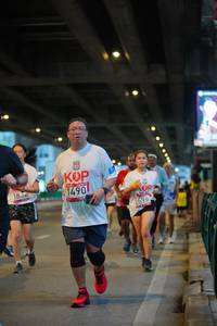 BIB: 1490, 1832, 2596
                            <button type="button" onclick="openModal(5902304)" class="btn btn-primary btn-sm float-right btn-popup" data-toggle="modal" data-target=".modal-high-quality">
                        <i class="fas fa-shopping-cart"></i> Add to Cart
                    </button>
                                            <button type="button" onclick="isThisMe(5902304, true)" class="btn btn-success btn-sm float-right btn-popup btn-isme hidden" data-toggle="tooltip" data-placement="bottom" title="นี่คือรูปของคุณใช่ไหม คลิกที่นี่เพื่อเอาเข้าอัลบั้ม">
                        <i class="fas fa-plus"></i> Add to album
                    </button>
                    <button type="button" onclick="isThisMe(5902304, false)" class="btn btn-warning btn-sm float-right btn-popup btn-isnotme hidden">
                        <i class="fas fa-ban"></i> Remove from album
                    </button>