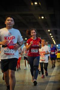 BIB: 4010, 2281, 3782
                            <button type="button" onclick="openModal(5891469)" class="btn btn-primary btn-sm float-right btn-popup" data-toggle="modal" data-target=".modal-high-quality">
                        <i class="fas fa-shopping-cart"></i> Add to Cart
                    </button>
                                            <button type="button" onclick="isThisMe(5891469, true)" class="btn btn-success btn-sm float-right btn-popup btn-isme hidden" data-toggle="tooltip" data-placement="bottom" title="นี่คือรูปของคุณใช่ไหม คลิกที่นี่เพื่อเอาเข้าอัลบั้ม">
                        <i class="fas fa-plus"></i> Add to album
                    </button>
                    <button type="button" onclick="isThisMe(5891469, false)" class="btn btn-warning btn-sm float-right btn-popup btn-isnotme hidden">
                        <i class="fas fa-ban"></i> Remove from album
                    </button>