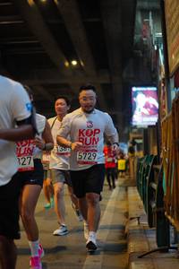 BIB: 1307, 5729, 327, 976
                            <button type="button" onclick="openModal(5892815)" class="btn btn-primary btn-sm float-right btn-popup" data-toggle="modal" data-target=".modal-high-quality">
                        <i class="fas fa-shopping-cart"></i> Add to Cart
                    </button>
                                            <button type="button" onclick="isThisMe(5892815, true)" class="btn btn-success btn-sm float-right btn-popup btn-isme hidden" data-toggle="tooltip" data-placement="bottom" title="นี่คือรูปของคุณใช่ไหม คลิกที่นี่เพื่อเอาเข้าอัลบั้ม">
                        <i class="fas fa-plus"></i> Add to album
                    </button>
                    <button type="button" onclick="isThisMe(5892815, false)" class="btn btn-warning btn-sm float-right btn-popup btn-isnotme hidden">
                        <i class="fas fa-ban"></i> Remove from album
                    </button>