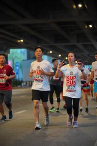 BIB: 3495, 1027, 454
                            <button type="button" onclick="openModal(5900322)" class="btn btn-primary btn-sm float-right btn-popup" data-toggle="modal" data-target=".modal-high-quality">
                        <i class="fas fa-shopping-cart"></i> Add to Cart
                    </button>
                                            <button type="button" onclick="isThisMe(5900322, true)" class="btn btn-success btn-sm float-right btn-popup btn-isme hidden" data-toggle="tooltip" data-placement="bottom" title="นี่คือรูปของคุณใช่ไหม คลิกที่นี่เพื่อเอาเข้าอัลบั้ม">
                        <i class="fas fa-plus"></i> Add to album
                    </button>
                    <button type="button" onclick="isThisMe(5900322, false)" class="btn btn-warning btn-sm float-right btn-popup btn-isnotme hidden">
                        <i class="fas fa-ban"></i> Remove from album
                    </button>