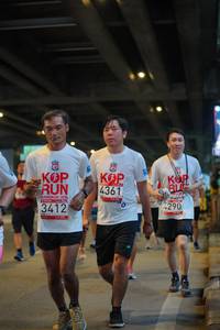 BIB: 4361, 201, 3412, 4290
                            <button type="button" onclick="openModal(5902097)" class="btn btn-primary btn-sm float-right btn-popup" data-toggle="modal" data-target=".modal-high-quality">
                        <i class="fas fa-shopping-cart"></i> Add to Cart
                    </button>
                                            <button type="button" onclick="isThisMe(5902097, true)" class="btn btn-success btn-sm float-right btn-popup btn-isme hidden" data-toggle="tooltip" data-placement="bottom" title="นี่คือรูปของคุณใช่ไหม คลิกที่นี่เพื่อเอาเข้าอัลบั้ม">
                        <i class="fas fa-plus"></i> Add to album
                    </button>
                    <button type="button" onclick="isThisMe(5902097, false)" class="btn btn-warning btn-sm float-right btn-popup btn-isnotme hidden">
                        <i class="fas fa-ban"></i> Remove from album
                    </button>