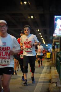 BIB: 3724, 096, 288
                            <button type="button" onclick="openModal(5891769)" class="btn btn-primary btn-sm float-right btn-popup" data-toggle="modal" data-target=".modal-high-quality">
                        <i class="fas fa-shopping-cart"></i> Add to Cart
                    </button>
                                            <button type="button" onclick="isThisMe(5891769, true)" class="btn btn-success btn-sm float-right btn-popup btn-isme hidden" data-toggle="tooltip" data-placement="bottom" title="นี่คือรูปของคุณใช่ไหม คลิกที่นี่เพื่อเอาเข้าอัลบั้ม">
                        <i class="fas fa-plus"></i> Add to album
                    </button>
                    <button type="button" onclick="isThisMe(5891769, false)" class="btn btn-warning btn-sm float-right btn-popup btn-isnotme hidden">
                        <i class="fas fa-ban"></i> Remove from album
                    </button>