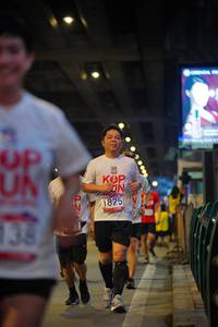 BIB: 1825, 138
                            <button type="button" onclick="openModal(5887265)" class="btn btn-primary btn-sm float-right btn-popup" data-toggle="modal" data-target=".modal-high-quality">
                        <i class="fas fa-shopping-cart"></i> Add to Cart
                    </button>
                                            <button type="button" onclick="isThisMe(5887265, true)" class="btn btn-success btn-sm float-right btn-popup btn-isme hidden" data-toggle="tooltip" data-placement="bottom" title="นี่คือรูปของคุณใช่ไหม คลิกที่นี่เพื่อเอาเข้าอัลบั้ม">
                        <i class="fas fa-plus"></i> Add to album
                    </button>
                    <button type="button" onclick="isThisMe(5887265, false)" class="btn btn-warning btn-sm float-right btn-popup btn-isnotme hidden">
                        <i class="fas fa-ban"></i> Remove from album
                    </button>