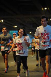 BIB: 4823, 643, 14814, 
                            <button type="button" onclick="openModal(5886412)" class="btn btn-primary btn-sm float-right btn-popup" data-toggle="modal" data-target=".modal-high-quality">
                        <i class="fas fa-shopping-cart"></i> Add to Cart
                    </button>
                                            <button type="button" onclick="isThisMe(5886412, true)" class="btn btn-success btn-sm float-right btn-popup btn-isme hidden" data-toggle="tooltip" data-placement="bottom" title="นี่คือรูปของคุณใช่ไหม คลิกที่นี่เพื่อเอาเข้าอัลบั้ม">
                        <i class="fas fa-plus"></i> Add to album
                    </button>
                    <button type="button" onclick="isThisMe(5886412, false)" class="btn btn-warning btn-sm float-right btn-popup btn-isnotme hidden">
                        <i class="fas fa-ban"></i> Remove from album
                    </button>