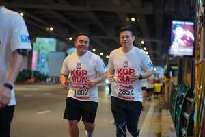 BIB: 2854, 1002
                            <button type="button" onclick="openModal(5904747)" class="btn btn-primary btn-sm float-right btn-popup" data-toggle="modal" data-target=".modal-high-quality">
                        <i class="fas fa-shopping-cart"></i> Add to Cart
                    </button>
                                            <button type="button" onclick="isThisMe(5904747, true)" class="btn btn-success btn-sm float-right btn-popup btn-isme hidden" data-toggle="tooltip" data-placement="bottom" title="นี่คือรูปของคุณใช่ไหม คลิกที่นี่เพื่อเอาเข้าอัลบั้ม">
                        <i class="fas fa-plus"></i> Add to album
                    </button>
                    <button type="button" onclick="isThisMe(5904747, false)" class="btn btn-warning btn-sm float-right btn-popup btn-isnotme hidden">
                        <i class="fas fa-ban"></i> Remove from album
                    </button>