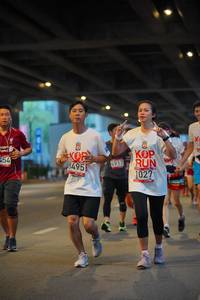 BIB: 1027, 495, 454, 4917
                            <button type="button" onclick="openModal(5900339)" class="btn btn-primary btn-sm float-right btn-popup" data-toggle="modal" data-target=".modal-high-quality">
                        <i class="fas fa-shopping-cart"></i> Add to Cart
                    </button>
                                            <button type="button" onclick="isThisMe(5900339, true)" class="btn btn-success btn-sm float-right btn-popup btn-isme hidden" data-toggle="tooltip" data-placement="bottom" title="นี่คือรูปของคุณใช่ไหม คลิกที่นี่เพื่อเอาเข้าอัลบั้ม">
                        <i class="fas fa-plus"></i> Add to album
                    </button>
                    <button type="button" onclick="isThisMe(5900339, false)" class="btn btn-warning btn-sm float-right btn-popup btn-isnotme hidden">
                        <i class="fas fa-ban"></i> Remove from album
                    </button>