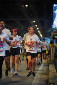 BIB: 3355
                            <button type="button" onclick="openModal(5894468)" class="btn btn-primary btn-sm float-right btn-popup" data-toggle="modal" data-target=".modal-high-quality">
                        <i class="fas fa-shopping-cart"></i> Add to Cart
                    </button>
                                            <button type="button" onclick="isThisMe(5894468, true)" class="btn btn-success btn-sm float-right btn-popup btn-isme hidden" data-toggle="tooltip" data-placement="bottom" title="นี่คือรูปของคุณใช่ไหม คลิกที่นี่เพื่อเอาเข้าอัลบั้ม">
                        <i class="fas fa-plus"></i> Add to album
                    </button>
                    <button type="button" onclick="isThisMe(5894468, false)" class="btn btn-warning btn-sm float-right btn-popup btn-isnotme hidden">
                        <i class="fas fa-ban"></i> Remove from album
                    </button>