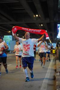 BIB: 1762, 300, 877
                            <button type="button" onclick="openModal(5902746)" class="btn btn-primary btn-sm float-right btn-popup" data-toggle="modal" data-target=".modal-high-quality">
                        <i class="fas fa-shopping-cart"></i> Add to Cart
                    </button>
                                            <button type="button" onclick="isThisMe(5902746, true)" class="btn btn-success btn-sm float-right btn-popup btn-isme hidden" data-toggle="tooltip" data-placement="bottom" title="นี่คือรูปของคุณใช่ไหม คลิกที่นี่เพื่อเอาเข้าอัลบั้ม">
                        <i class="fas fa-plus"></i> Add to album
                    </button>
                    <button type="button" onclick="isThisMe(5902746, false)" class="btn btn-warning btn-sm float-right btn-popup btn-isnotme hidden">
                        <i class="fas fa-ban"></i> Remove from album
                    </button>