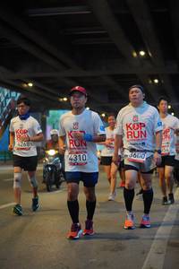 BIB: 4268, 854, 3600, 4310
                            <button type="button" onclick="openModal(5896012)" class="btn btn-primary btn-sm float-right btn-popup" data-toggle="modal" data-target=".modal-high-quality">
                        <i class="fas fa-shopping-cart"></i> Add to Cart
                    </button>
                                            <button type="button" onclick="isThisMe(5896012, true)" class="btn btn-success btn-sm float-right btn-popup btn-isme hidden" data-toggle="tooltip" data-placement="bottom" title="นี่คือรูปของคุณใช่ไหม คลิกที่นี่เพื่อเอาเข้าอัลบั้ม">
                        <i class="fas fa-plus"></i> Add to album
                    </button>
                    <button type="button" onclick="isThisMe(5896012, false)" class="btn btn-warning btn-sm float-right btn-popup btn-isnotme hidden">
                        <i class="fas fa-ban"></i> Remove from album
                    </button>