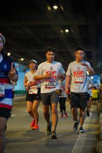 BIB: 5772, 4404, 3679
                            <button type="button" onclick="openModal(5891126)" class="btn btn-primary btn-sm float-right btn-popup" data-toggle="modal" data-target=".modal-high-quality">
                        <i class="fas fa-shopping-cart"></i> Add to Cart
                    </button>
                                            <button type="button" onclick="isThisMe(5891126, true)" class="btn btn-success btn-sm float-right btn-popup btn-isme hidden" data-toggle="tooltip" data-placement="bottom" title="นี่คือรูปของคุณใช่ไหม คลิกที่นี่เพื่อเอาเข้าอัลบั้ม">
                        <i class="fas fa-plus"></i> Add to album
                    </button>
                    <button type="button" onclick="isThisMe(5891126, false)" class="btn btn-warning btn-sm float-right btn-popup btn-isnotme hidden">
                        <i class="fas fa-ban"></i> Remove from album
                    </button>