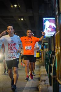 BIB: 4466, 2149
                            <button type="button" onclick="openModal(5894164)" class="btn btn-primary btn-sm float-right btn-popup" data-toggle="modal" data-target=".modal-high-quality">
                        <i class="fas fa-shopping-cart"></i> Add to Cart
                    </button>
                                            <button type="button" onclick="isThisMe(5894164, true)" class="btn btn-success btn-sm float-right btn-popup btn-isme hidden" data-toggle="tooltip" data-placement="bottom" title="นี่คือรูปของคุณใช่ไหม คลิกที่นี่เพื่อเอาเข้าอัลบั้ม">
                        <i class="fas fa-plus"></i> Add to album
                    </button>
                    <button type="button" onclick="isThisMe(5894164, false)" class="btn btn-warning btn-sm float-right btn-popup btn-isnotme hidden">
                        <i class="fas fa-ban"></i> Remove from album
                    </button>