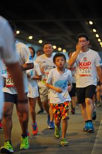 BIB: 1268
                            <button type="button" onclick="openModal(5897238)" class="btn btn-primary btn-sm float-right btn-popup" data-toggle="modal" data-target=".modal-high-quality">
                        <i class="fas fa-shopping-cart"></i> Add to Cart
                    </button>
                                            <button type="button" onclick="isThisMe(5897238, true)" class="btn btn-success btn-sm float-right btn-popup btn-isme hidden" data-toggle="tooltip" data-placement="bottom" title="นี่คือรูปของคุณใช่ไหม คลิกที่นี่เพื่อเอาเข้าอัลบั้ม">
                        <i class="fas fa-plus"></i> Add to album
                    </button>
                    <button type="button" onclick="isThisMe(5897238, false)" class="btn btn-warning btn-sm float-right btn-popup btn-isnotme hidden">
                        <i class="fas fa-ban"></i> Remove from album
                    </button>