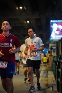 BIB: 2921, 309
                            <button type="button" onclick="openModal(5887169)" class="btn btn-primary btn-sm float-right btn-popup" data-toggle="modal" data-target=".modal-high-quality">
                        <i class="fas fa-shopping-cart"></i> Add to Cart
                    </button>
                                            <button type="button" onclick="isThisMe(5887169, true)" class="btn btn-success btn-sm float-right btn-popup btn-isme hidden" data-toggle="tooltip" data-placement="bottom" title="นี่คือรูปของคุณใช่ไหม คลิกที่นี่เพื่อเอาเข้าอัลบั้ม">
                        <i class="fas fa-plus"></i> Add to album
                    </button>
                    <button type="button" onclick="isThisMe(5887169, false)" class="btn btn-warning btn-sm float-right btn-popup btn-isnotme hidden">
                        <i class="fas fa-ban"></i> Remove from album
                    </button>