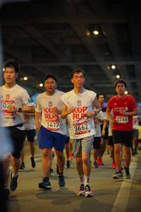 BIB: 502, 1417, 3766, 3662
                            <button type="button" onclick="openModal(5887299)" class="btn btn-primary btn-sm float-right btn-popup" data-toggle="modal" data-target=".modal-high-quality">
                        <i class="fas fa-shopping-cart"></i> Add to Cart
                    </button>
                                            <button type="button" onclick="isThisMe(5887299, true)" class="btn btn-success btn-sm float-right btn-popup btn-isme hidden" data-toggle="tooltip" data-placement="bottom" title="นี่คือรูปของคุณใช่ไหม คลิกที่นี่เพื่อเอาเข้าอัลบั้ม">
                        <i class="fas fa-plus"></i> Add to album
                    </button>
                    <button type="button" onclick="isThisMe(5887299, false)" class="btn btn-warning btn-sm float-right btn-popup btn-isnotme hidden">
                        <i class="fas fa-ban"></i> Remove from album
                    </button>