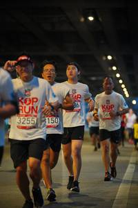 BIB: 3255, 150
                            <button type="button" onclick="openModal(5933962)" class="btn btn-primary btn-sm float-right btn-popup" data-toggle="modal" data-target=".modal-high-quality">
                        <i class="fas fa-shopping-cart"></i> Add to Cart
                    </button>
                                            <button type="button" onclick="isThisMe(5933962, true)" class="btn btn-success btn-sm float-right btn-popup btn-isme hidden" data-toggle="tooltip" data-placement="bottom" title="นี่คือรูปของคุณใช่ไหม คลิกที่นี่เพื่อเอาเข้าอัลบั้ม">
                        <i class="fas fa-plus"></i> Add to album
                    </button>
                    <button type="button" onclick="isThisMe(5933962, false)" class="btn btn-warning btn-sm float-right btn-popup btn-isnotme hidden">
                        <i class="fas fa-ban"></i> Remove from album
                    </button>