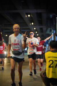 BIB: 3344, 1489, 1864
                            <button type="button" onclick="openModal(5910865)" class="btn btn-primary btn-sm float-right btn-popup" data-toggle="modal" data-target=".modal-high-quality">
                        <i class="fas fa-shopping-cart"></i> Add to Cart
                    </button>
                                            <button type="button" onclick="isThisMe(5910865, true)" class="btn btn-success btn-sm float-right btn-popup btn-isme hidden" data-toggle="tooltip" data-placement="bottom" title="นี่คือรูปของคุณใช่ไหม คลิกที่นี่เพื่อเอาเข้าอัลบั้ม">
                        <i class="fas fa-plus"></i> Add to album
                    </button>
                    <button type="button" onclick="isThisMe(5910865, false)" class="btn btn-warning btn-sm float-right btn-popup btn-isnotme hidden">
                        <i class="fas fa-ban"></i> Remove from album
                    </button>