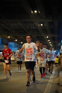 BIB: 1048, 3183, 032
                            <button type="button" onclick="openModal(5923177)" class="btn btn-primary btn-sm float-right btn-popup" data-toggle="modal" data-target=".modal-high-quality">
                        <i class="fas fa-shopping-cart"></i> Add to Cart
                    </button>
                                            <button type="button" onclick="isThisMe(5923177, true)" class="btn btn-success btn-sm float-right btn-popup btn-isme hidden" data-toggle="tooltip" data-placement="bottom" title="นี่คือรูปของคุณใช่ไหม คลิกที่นี่เพื่อเอาเข้าอัลบั้ม">
                        <i class="fas fa-plus"></i> Add to album
                    </button>
                    <button type="button" onclick="isThisMe(5923177, false)" class="btn btn-warning btn-sm float-right btn-popup btn-isnotme hidden">
                        <i class="fas fa-ban"></i> Remove from album
                    </button>