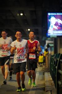 BIB: 4040, 3181, 4612
                            <button type="button" onclick="openModal(5913953)" class="btn btn-primary btn-sm float-right btn-popup" data-toggle="modal" data-target=".modal-high-quality">
                        <i class="fas fa-shopping-cart"></i> Add to Cart
                    </button>
                                            <button type="button" onclick="isThisMe(5913953, true)" class="btn btn-success btn-sm float-right btn-popup btn-isme hidden" data-toggle="tooltip" data-placement="bottom" title="นี่คือรูปของคุณใช่ไหม คลิกที่นี่เพื่อเอาเข้าอัลบั้ม">
                        <i class="fas fa-plus"></i> Add to album
                    </button>
                    <button type="button" onclick="isThisMe(5913953, false)" class="btn btn-warning btn-sm float-right btn-popup btn-isnotme hidden">
                        <i class="fas fa-ban"></i> Remove from album
                    </button>