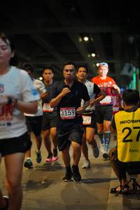 BIB: 3159
                            <button type="button" onclick="openModal(5912802)" class="btn btn-primary btn-sm float-right btn-popup" data-toggle="modal" data-target=".modal-high-quality">
                        <i class="fas fa-shopping-cart"></i> Add to Cart
                    </button>
                                            <button type="button" onclick="isThisMe(5912802, true)" class="btn btn-success btn-sm float-right btn-popup btn-isme hidden" data-toggle="tooltip" data-placement="bottom" title="นี่คือรูปของคุณใช่ไหม คลิกที่นี่เพื่อเอาเข้าอัลบั้ม">
                        <i class="fas fa-plus"></i> Add to album
                    </button>
                    <button type="button" onclick="isThisMe(5912802, false)" class="btn btn-warning btn-sm float-right btn-popup btn-isnotme hidden">
                        <i class="fas fa-ban"></i> Remove from album
                    </button>