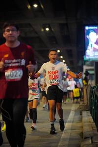 BIB: 022, 4539, 1883
                            <button type="button" onclick="openModal(5930548)" class="btn btn-primary btn-sm float-right btn-popup" data-toggle="modal" data-target=".modal-high-quality">
                        <i class="fas fa-shopping-cart"></i> Add to Cart
                    </button>
                                            <button type="button" onclick="isThisMe(5930548, true)" class="btn btn-success btn-sm float-right btn-popup btn-isme hidden" data-toggle="tooltip" data-placement="bottom" title="นี่คือรูปของคุณใช่ไหม คลิกที่นี่เพื่อเอาเข้าอัลบั้ม">
                        <i class="fas fa-plus"></i> Add to album
                    </button>
                    <button type="button" onclick="isThisMe(5930548, false)" class="btn btn-warning btn-sm float-right btn-popup btn-isnotme hidden">
                        <i class="fas fa-ban"></i> Remove from album
                    </button>