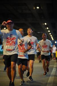 BIB: 3255, 5619, 3150
                            <button type="button" onclick="openModal(5933964)" class="btn btn-primary btn-sm float-right btn-popup" data-toggle="modal" data-target=".modal-high-quality">
                        <i class="fas fa-shopping-cart"></i> Add to Cart
                    </button>
                                            <button type="button" onclick="isThisMe(5933964, true)" class="btn btn-success btn-sm float-right btn-popup btn-isme hidden" data-toggle="tooltip" data-placement="bottom" title="นี่คือรูปของคุณใช่ไหม คลิกที่นี่เพื่อเอาเข้าอัลบั้ม">
                        <i class="fas fa-plus"></i> Add to album
                    </button>
                    <button type="button" onclick="isThisMe(5933964, false)" class="btn btn-warning btn-sm float-right btn-popup btn-isnotme hidden">
                        <i class="fas fa-ban"></i> Remove from album
                    </button>