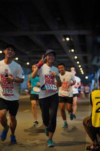 BIB: 3194, 1717, 3195, 866
                            <button type="button" onclick="openModal(5911086)" class="btn btn-primary btn-sm float-right btn-popup" data-toggle="modal" data-target=".modal-high-quality">
                        <i class="fas fa-shopping-cart"></i> Add to Cart
                    </button>
                                            <button type="button" onclick="isThisMe(5911086, true)" class="btn btn-success btn-sm float-right btn-popup btn-isme hidden" data-toggle="tooltip" data-placement="bottom" title="นี่คือรูปของคุณใช่ไหม คลิกที่นี่เพื่อเอาเข้าอัลบั้ม">
                        <i class="fas fa-plus"></i> Add to album
                    </button>
                    <button type="button" onclick="isThisMe(5911086, false)" class="btn btn-warning btn-sm float-right btn-popup btn-isnotme hidden">
                        <i class="fas fa-ban"></i> Remove from album
                    </button>