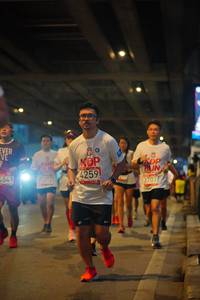 BIB: 4259, 3707, 841
                            <button type="button" onclick="openModal(5922878)" class="btn btn-primary btn-sm float-right btn-popup" data-toggle="modal" data-target=".modal-high-quality">
                        <i class="fas fa-shopping-cart"></i> Add to Cart
                    </button>
                                            <button type="button" onclick="isThisMe(5922878, true)" class="btn btn-success btn-sm float-right btn-popup btn-isme hidden" data-toggle="tooltip" data-placement="bottom" title="นี่คือรูปของคุณใช่ไหม คลิกที่นี่เพื่อเอาเข้าอัลบั้ม">
                        <i class="fas fa-plus"></i> Add to album
                    </button>
                    <button type="button" onclick="isThisMe(5922878, false)" class="btn btn-warning btn-sm float-right btn-popup btn-isnotme hidden">
                        <i class="fas fa-ban"></i> Remove from album
                    </button>