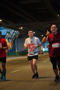 BIB: 3333, 3915
                            <button type="button" onclick="openModal(5927687)" class="btn btn-primary btn-sm float-right btn-popup" data-toggle="modal" data-target=".modal-high-quality">
                        <i class="fas fa-shopping-cart"></i> Add to Cart
                    </button>
                                            <button type="button" onclick="isThisMe(5927687, true)" class="btn btn-success btn-sm float-right btn-popup btn-isme hidden" data-toggle="tooltip" data-placement="bottom" title="นี่คือรูปของคุณใช่ไหม คลิกที่นี่เพื่อเอาเข้าอัลบั้ม">
                        <i class="fas fa-plus"></i> Add to album
                    </button>
                    <button type="button" onclick="isThisMe(5927687, false)" class="btn btn-warning btn-sm float-right btn-popup btn-isnotme hidden">
                        <i class="fas fa-ban"></i> Remove from album
                    </button>