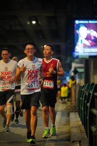 BIB: 4612, 3181, 4040
                            <button type="button" onclick="openModal(5913980)" class="btn btn-primary btn-sm float-right btn-popup" data-toggle="modal" data-target=".modal-high-quality">
                        <i class="fas fa-shopping-cart"></i> Add to Cart
                    </button>
                                            <button type="button" onclick="isThisMe(5913980, true)" class="btn btn-success btn-sm float-right btn-popup btn-isme hidden" data-toggle="tooltip" data-placement="bottom" title="นี่คือรูปของคุณใช่ไหม คลิกที่นี่เพื่อเอาเข้าอัลบั้ม">
                        <i class="fas fa-plus"></i> Add to album
                    </button>
                    <button type="button" onclick="isThisMe(5913980, false)" class="btn btn-warning btn-sm float-right btn-popup btn-isnotme hidden">
                        <i class="fas fa-ban"></i> Remove from album
                    </button>