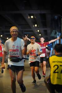 BIB: 3344, 1864, 1489
                            <button type="button" onclick="openModal(5910962)" class="btn btn-primary btn-sm float-right btn-popup" data-toggle="modal" data-target=".modal-high-quality">
                        <i class="fas fa-shopping-cart"></i> Add to Cart
                    </button>
                                            <button type="button" onclick="isThisMe(5910962, true)" class="btn btn-success btn-sm float-right btn-popup btn-isme hidden" data-toggle="tooltip" data-placement="bottom" title="นี่คือรูปของคุณใช่ไหม คลิกที่นี่เพื่อเอาเข้าอัลบั้ม">
                        <i class="fas fa-plus"></i> Add to album
                    </button>
                    <button type="button" onclick="isThisMe(5910962, false)" class="btn btn-warning btn-sm float-right btn-popup btn-isnotme hidden">
                        <i class="fas fa-ban"></i> Remove from album
                    </button>