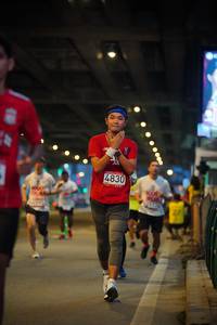 BIB: 4830
                            <button type="button" onclick="openModal(5920125)" class="btn btn-primary btn-sm float-right btn-popup" data-toggle="modal" data-target=".modal-high-quality">
                        <i class="fas fa-shopping-cart"></i> Add to Cart
                    </button>
                                            <button type="button" onclick="isThisMe(5920125, true)" class="btn btn-success btn-sm float-right btn-popup btn-isme hidden" data-toggle="tooltip" data-placement="bottom" title="นี่คือรูปของคุณใช่ไหม คลิกที่นี่เพื่อเอาเข้าอัลบั้ม">
                        <i class="fas fa-plus"></i> Add to album
                    </button>
                    <button type="button" onclick="isThisMe(5920125, false)" class="btn btn-warning btn-sm float-right btn-popup btn-isnotme hidden">
                        <i class="fas fa-ban"></i> Remove from album
                    </button>