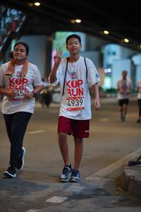 BIB: 4939
                            <button type="button" onclick="openModal(5876601)" class="btn btn-primary btn-sm float-right btn-popup" data-toggle="modal" data-target=".modal-high-quality">
                        <i class="fas fa-shopping-cart"></i> Add to Cart
                    </button>
                                            <button type="button" onclick="isThisMe(5876601, true)" class="btn btn-success btn-sm float-right btn-popup btn-isme hidden" data-toggle="tooltip" data-placement="bottom" title="นี่คือรูปของคุณใช่ไหม คลิกที่นี่เพื่อเอาเข้าอัลบั้ม">
                        <i class="fas fa-plus"></i> Add to album
                    </button>
                    <button type="button" onclick="isThisMe(5876601, false)" class="btn btn-warning btn-sm float-right btn-popup btn-isnotme hidden">
                        <i class="fas fa-ban"></i> Remove from album
                    </button>