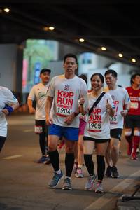 BIB: 1904, 1905
                            <button type="button" onclick="openModal(5878931)" class="btn btn-primary btn-sm float-right btn-popup" data-toggle="modal" data-target=".modal-high-quality">
                        <i class="fas fa-shopping-cart"></i> Add to Cart
                    </button>
                                            <button type="button" onclick="isThisMe(5878931, true)" class="btn btn-success btn-sm float-right btn-popup btn-isme hidden" data-toggle="tooltip" data-placement="bottom" title="นี่คือรูปของคุณใช่ไหม คลิกที่นี่เพื่อเอาเข้าอัลบั้ม">
                        <i class="fas fa-plus"></i> Add to album
                    </button>
                    <button type="button" onclick="isThisMe(5878931, false)" class="btn btn-warning btn-sm float-right btn-popup btn-isnotme hidden">
                        <i class="fas fa-ban"></i> Remove from album
                    </button>