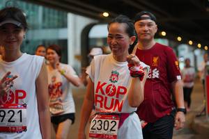 BIB: 921, 2302
                            <button type="button" onclick="openModal(5875913)" class="btn btn-primary btn-sm float-right btn-popup" data-toggle="modal" data-target=".modal-high-quality">
                        <i class="fas fa-shopping-cart"></i> Add to Cart
                    </button>
                                            <button type="button" onclick="isThisMe(5875913, true)" class="btn btn-success btn-sm float-right btn-popup btn-isme hidden" data-toggle="tooltip" data-placement="bottom" title="นี่คือรูปของคุณใช่ไหม คลิกที่นี่เพื่อเอาเข้าอัลบั้ม">
                        <i class="fas fa-plus"></i> Add to album
                    </button>
                    <button type="button" onclick="isThisMe(5875913, false)" class="btn btn-warning btn-sm float-right btn-popup btn-isnotme hidden">
                        <i class="fas fa-ban"></i> Remove from album
                    </button>