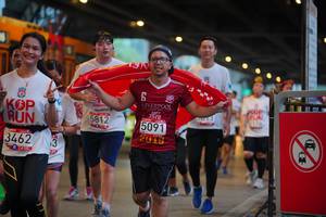 BIB: 1978, 5812, 5091, 2015, 3462
                            <button type="button" onclick="openModal(5877206)" class="btn btn-primary btn-sm float-right btn-popup" data-toggle="modal" data-target=".modal-high-quality">
                        <i class="fas fa-shopping-cart"></i> Add to Cart
                    </button>
                                            <button type="button" onclick="isThisMe(5877206, true)" class="btn btn-success btn-sm float-right btn-popup btn-isme hidden" data-toggle="tooltip" data-placement="bottom" title="นี่คือรูปของคุณใช่ไหม คลิกที่นี่เพื่อเอาเข้าอัลบั้ม">
                        <i class="fas fa-plus"></i> Add to album
                    </button>
                    <button type="button" onclick="isThisMe(5877206, false)" class="btn btn-warning btn-sm float-right btn-popup btn-isnotme hidden">
                        <i class="fas fa-ban"></i> Remove from album
                    </button>