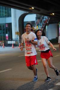 BIB: 201, 3999, 111, 
                            <button type="button" onclick="openModal(5876425)" class="btn btn-primary btn-sm float-right btn-popup" data-toggle="modal" data-target=".modal-high-quality">
                        <i class="fas fa-shopping-cart"></i> Add to Cart
                    </button>
                                            <button type="button" onclick="isThisMe(5876425, true)" class="btn btn-success btn-sm float-right btn-popup btn-isme hidden" data-toggle="tooltip" data-placement="bottom" title="นี่คือรูปของคุณใช่ไหม คลิกที่นี่เพื่อเอาเข้าอัลบั้ม">
                        <i class="fas fa-plus"></i> Add to album
                    </button>
                    <button type="button" onclick="isThisMe(5876425, false)" class="btn btn-warning btn-sm float-right btn-popup btn-isnotme hidden">
                        <i class="fas fa-ban"></i> Remove from album
                    </button>