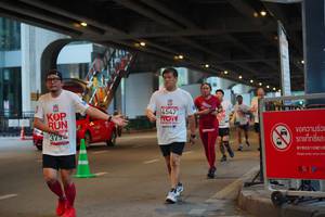 BIB: 3774, 4542
                            <button type="button" onclick="openModal(5877592)" class="btn btn-primary btn-sm float-right btn-popup" data-toggle="modal" data-target=".modal-high-quality">
                        <i class="fas fa-shopping-cart"></i> Add to Cart
                    </button>
                                            <button type="button" onclick="isThisMe(5877592, true)" class="btn btn-success btn-sm float-right btn-popup btn-isme hidden" data-toggle="tooltip" data-placement="bottom" title="นี่คือรูปของคุณใช่ไหม คลิกที่นี่เพื่อเอาเข้าอัลบั้ม">
                        <i class="fas fa-plus"></i> Add to album
                    </button>
                    <button type="button" onclick="isThisMe(5877592, false)" class="btn btn-warning btn-sm float-right btn-popup btn-isnotme hidden">
                        <i class="fas fa-ban"></i> Remove from album
                    </button>