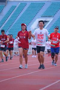 BIB: 1948, 4639, 6286
                            <button type="button" onclick="openModal(5964855)" class="btn btn-primary btn-sm float-right btn-popup" data-toggle="modal" data-target=".modal-high-quality">
                        <i class="fas fa-shopping-cart"></i> Add to Cart
                    </button>
                                            <button type="button" onclick="isThisMe(5964855, true)" class="btn btn-success btn-sm float-right btn-popup btn-isme hidden" data-toggle="tooltip" data-placement="bottom" title="นี่คือรูปของคุณใช่ไหม คลิกที่นี่เพื่อเอาเข้าอัลบั้ม">
                        <i class="fas fa-plus"></i> Add to album
                    </button>
                    <button type="button" onclick="isThisMe(5964855, false)" class="btn btn-warning btn-sm float-right btn-popup btn-isnotme hidden">
                        <i class="fas fa-ban"></i> Remove from album
                    </button>