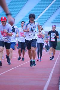 BIB: 7208, 7272, 7273, 7271
                            <button type="button" onclick="openModal(5958678)" class="btn btn-primary btn-sm float-right btn-popup" data-toggle="modal" data-target=".modal-high-quality">
                        <i class="fas fa-shopping-cart"></i> Add to Cart
                    </button>
                                            <button type="button" onclick="isThisMe(5958678, true)" class="btn btn-success btn-sm float-right btn-popup btn-isme hidden" data-toggle="tooltip" data-placement="bottom" title="นี่คือรูปของคุณใช่ไหม คลิกที่นี่เพื่อเอาเข้าอัลบั้ม">
                        <i class="fas fa-plus"></i> Add to album
                    </button>
                    <button type="button" onclick="isThisMe(5958678, false)" class="btn btn-warning btn-sm float-right btn-popup btn-isnotme hidden">
                        <i class="fas fa-ban"></i> Remove from album
                    </button>