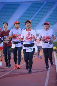 BIB: 7343, 6475
                            <button type="button" onclick="openModal(5952112)" class="btn btn-primary btn-sm float-right btn-popup" data-toggle="modal" data-target=".modal-high-quality">
                        <i class="fas fa-shopping-cart"></i> Add to Cart
                    </button>
                                            <button type="button" onclick="isThisMe(5952112, true)" class="btn btn-success btn-sm float-right btn-popup btn-isme hidden" data-toggle="tooltip" data-placement="bottom" title="นี่คือรูปของคุณใช่ไหม คลิกที่นี่เพื่อเอาเข้าอัลบั้ม">
                        <i class="fas fa-plus"></i> Add to album
                    </button>
                    <button type="button" onclick="isThisMe(5952112, false)" class="btn btn-warning btn-sm float-right btn-popup btn-isnotme hidden">
                        <i class="fas fa-ban"></i> Remove from album
                    </button>