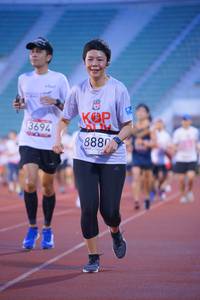 BIB: 3694, 8880
                            <button type="button" onclick="openModal(5951328)" class="btn btn-primary btn-sm float-right btn-popup" data-toggle="modal" data-target=".modal-high-quality">
                        <i class="fas fa-shopping-cart"></i> Add to Cart
                    </button>
                                            <button type="button" onclick="isThisMe(5951328, true)" class="btn btn-success btn-sm float-right btn-popup btn-isme hidden" data-toggle="tooltip" data-placement="bottom" title="นี่คือรูปของคุณใช่ไหม คลิกที่นี่เพื่อเอาเข้าอัลบั้ม">
                        <i class="fas fa-plus"></i> Add to album
                    </button>
                    <button type="button" onclick="isThisMe(5951328, false)" class="btn btn-warning btn-sm float-right btn-popup btn-isnotme hidden">
                        <i class="fas fa-ban"></i> Remove from album
                    </button>