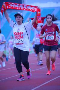 BIB: 1559, 1026
                            <button type="button" onclick="openModal(5954111)" class="btn btn-primary btn-sm float-right btn-popup" data-toggle="modal" data-target=".modal-high-quality">
                        <i class="fas fa-shopping-cart"></i> Add to Cart
                    </button>
                                            <button type="button" onclick="isThisMe(5954111, true)" class="btn btn-success btn-sm float-right btn-popup btn-isme hidden" data-toggle="tooltip" data-placement="bottom" title="นี่คือรูปของคุณใช่ไหม คลิกที่นี่เพื่อเอาเข้าอัลบั้ม">
                        <i class="fas fa-plus"></i> Add to album
                    </button>
                    <button type="button" onclick="isThisMe(5954111, false)" class="btn btn-warning btn-sm float-right btn-popup btn-isnotme hidden">
                        <i class="fas fa-ban"></i> Remove from album
                    </button>