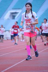 BIB: 224
                            <button type="button" onclick="openModal(5963153)" class="btn btn-primary btn-sm float-right btn-popup" data-toggle="modal" data-target=".modal-high-quality">
                        <i class="fas fa-shopping-cart"></i> Add to Cart
                    </button>
                                            <button type="button" onclick="isThisMe(5963153, true)" class="btn btn-success btn-sm float-right btn-popup btn-isme hidden" data-toggle="tooltip" data-placement="bottom" title="นี่คือรูปของคุณใช่ไหม คลิกที่นี่เพื่อเอาเข้าอัลบั้ม">
                        <i class="fas fa-plus"></i> Add to album
                    </button>
                    <button type="button" onclick="isThisMe(5963153, false)" class="btn btn-warning btn-sm float-right btn-popup btn-isnotme hidden">
                        <i class="fas fa-ban"></i> Remove from album
                    </button>