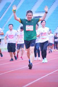 BIB: 3390, 5828
                            <button type="button" onclick="openModal(5957591)" class="btn btn-primary btn-sm float-right btn-popup" data-toggle="modal" data-target=".modal-high-quality">
                        <i class="fas fa-shopping-cart"></i> Add to Cart
                    </button>
                                            <button type="button" onclick="isThisMe(5957591, true)" class="btn btn-success btn-sm float-right btn-popup btn-isme hidden" data-toggle="tooltip" data-placement="bottom" title="นี่คือรูปของคุณใช่ไหม คลิกที่นี่เพื่อเอาเข้าอัลบั้ม">
                        <i class="fas fa-plus"></i> Add to album
                    </button>
                    <button type="button" onclick="isThisMe(5957591, false)" class="btn btn-warning btn-sm float-right btn-popup btn-isnotme hidden">
                        <i class="fas fa-ban"></i> Remove from album
                    </button>