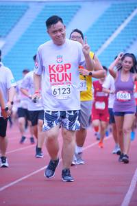 BIB: 6123, 166
                            <button type="button" onclick="openModal(5956017)" class="btn btn-primary btn-sm float-right btn-popup" data-toggle="modal" data-target=".modal-high-quality">
                        <i class="fas fa-shopping-cart"></i> Add to Cart
                    </button>
                                            <button type="button" onclick="isThisMe(5956017, true)" class="btn btn-success btn-sm float-right btn-popup btn-isme hidden" data-toggle="tooltip" data-placement="bottom" title="นี่คือรูปของคุณใช่ไหม คลิกที่นี่เพื่อเอาเข้าอัลบั้ม">
                        <i class="fas fa-plus"></i> Add to album
                    </button>
                    <button type="button" onclick="isThisMe(5956017, false)" class="btn btn-warning btn-sm float-right btn-popup btn-isnotme hidden">
                        <i class="fas fa-ban"></i> Remove from album
                    </button>