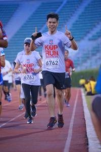 BIB: 201, 6762, 6763
                            <button type="button" onclick="openModal(5952256)" class="btn btn-primary btn-sm float-right btn-popup" data-toggle="modal" data-target=".modal-high-quality">
                        <i class="fas fa-shopping-cart"></i> Add to Cart
                    </button>
                                            <button type="button" onclick="isThisMe(5952256, true)" class="btn btn-success btn-sm float-right btn-popup btn-isme hidden" data-toggle="tooltip" data-placement="bottom" title="นี่คือรูปของคุณใช่ไหม คลิกที่นี่เพื่อเอาเข้าอัลบั้ม">
                        <i class="fas fa-plus"></i> Add to album
                    </button>
                    <button type="button" onclick="isThisMe(5952256, false)" class="btn btn-warning btn-sm float-right btn-popup btn-isnotme hidden">
                        <i class="fas fa-ban"></i> Remove from album
                    </button>