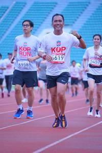 BIB: 5619, 5457, 6958, 300
                            <button type="button" onclick="openModal(5957946)" class="btn btn-primary btn-sm float-right btn-popup" data-toggle="modal" data-target=".modal-high-quality">
                        <i class="fas fa-shopping-cart"></i> Add to Cart
                    </button>
                                            <button type="button" onclick="isThisMe(5957946, true)" class="btn btn-success btn-sm float-right btn-popup btn-isme hidden" data-toggle="tooltip" data-placement="bottom" title="นี่คือรูปของคุณใช่ไหม คลิกที่นี่เพื่อเอาเข้าอัลบั้ม">
                        <i class="fas fa-plus"></i> Add to album
                    </button>
                    <button type="button" onclick="isThisMe(5957946, false)" class="btn btn-warning btn-sm float-right btn-popup btn-isnotme hidden">
                        <i class="fas fa-ban"></i> Remove from album
                    </button>